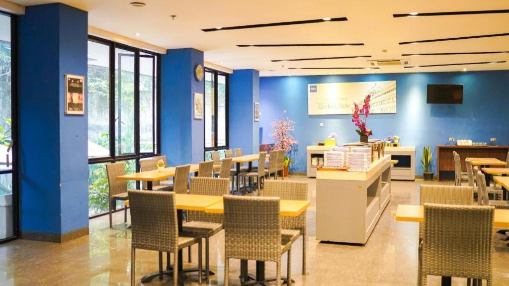 Indies Hotel Bandung Esterno foto