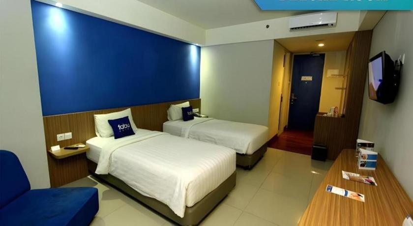 Indies Hotel Bandung Esterno foto