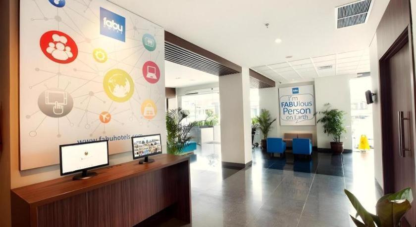Indies Hotel Bandung Esterno foto
