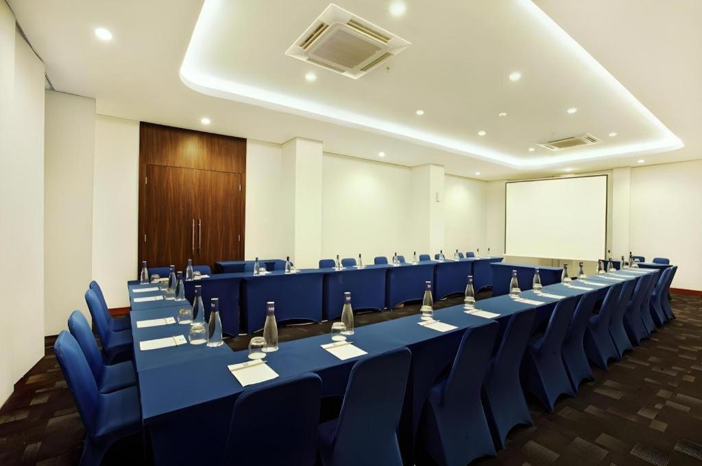 Indies Hotel Bandung Esterno foto