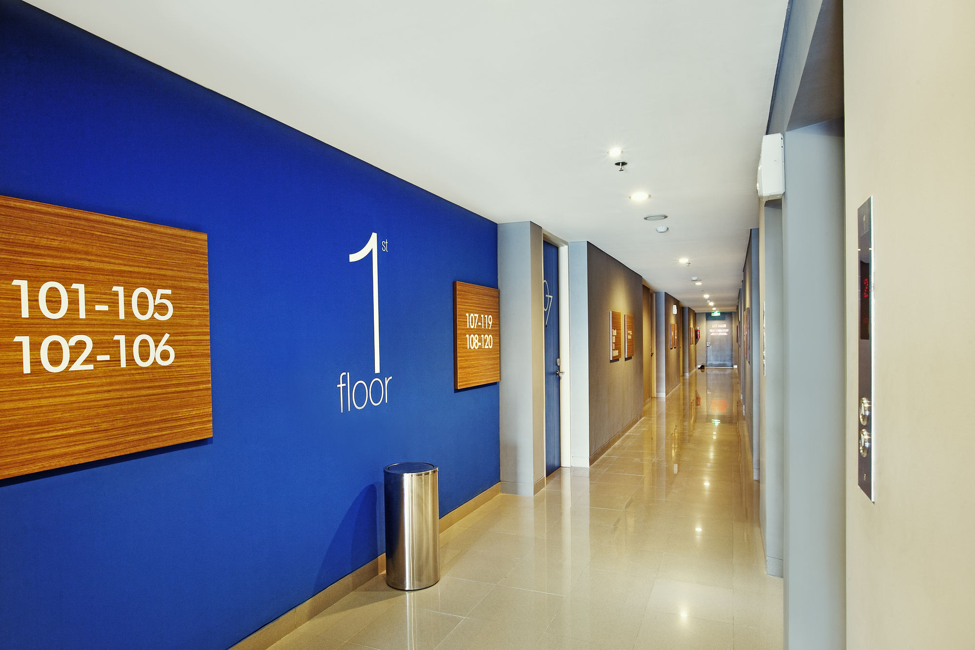 Indies Hotel Bandung Esterno foto
